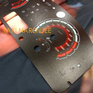 صفحه پشت کیلومتر خودرو مدل طرح دار مناسب برای پژو 405 و پرشیا (داشبورد سوناتایی )